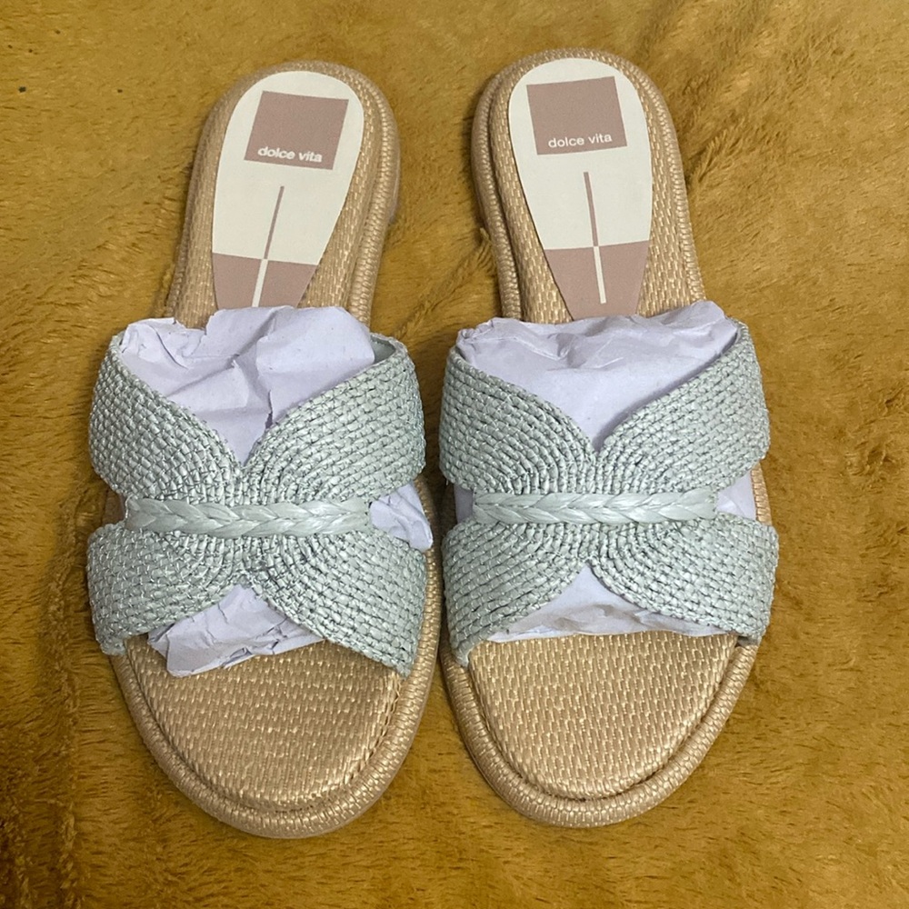 Dolce Vida 8.5 WIDE sandals